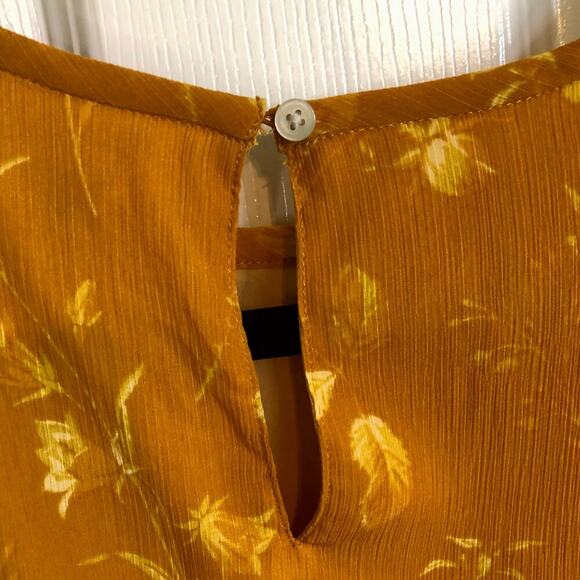 Madewell Marigold Orange Ruffle-Shoulder Peplum Top in Tonal Botanical Size Med - Picture 4 of 7